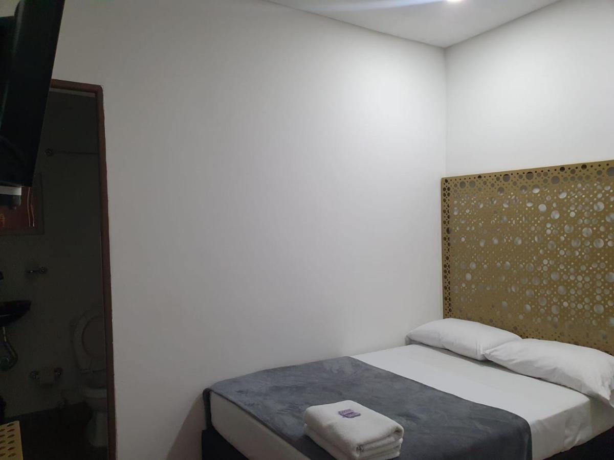 Hotel Prestige Medellín Zewnętrze zdjęcie