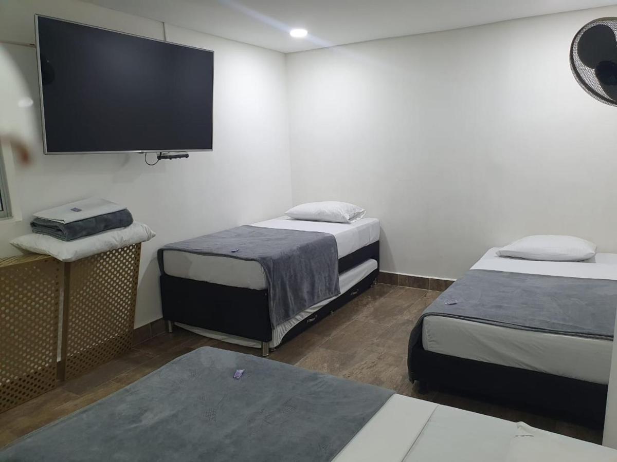 Hotel Prestige Medellín Zewnętrze zdjęcie