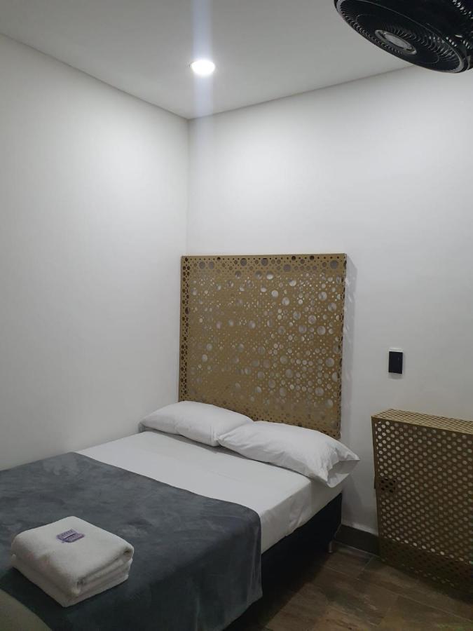 Hotel Prestige Medellín Zewnętrze zdjęcie